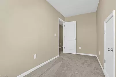 3837 Copperfield Court, High Point, NC 27265 - Photo 33