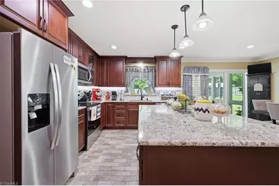 8001 Kilcash Court, Clemmons, NC 27012 - Photo 7