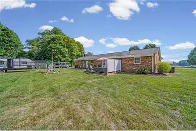 2303 Old Highway 21, State Road, NC 28676 - Photo 5