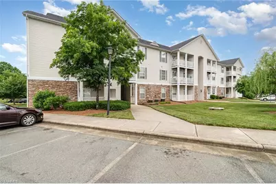 3009 Winston Drive #90, Burlington, NC 27215 - Photo 3