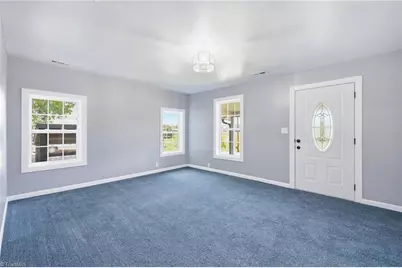622 S Franklin Road, Mount Airy, NC 27030 - Photo 7