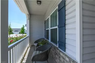 1629 Coopers Hawk Dr, Kernersville, NC 27284 - Photo 3