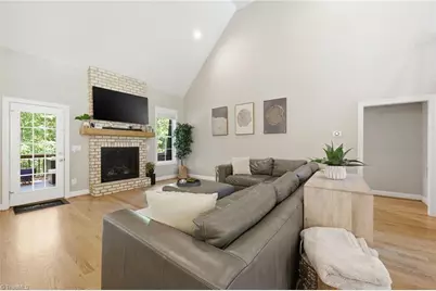 1481 Meadowlands Drive, Winston-Salem, NC 27107 - Photo 5