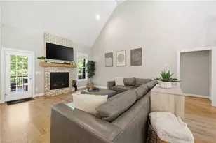 1481 Meadowlands Dr, Winston-Salem, NC 27107 - Photo 5