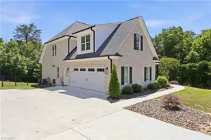 1481 Meadowlands Dr, Winston-Salem, NC 27107 - Photo 43