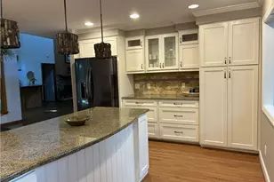 4220 Hollowoak Ct, Winston-Salem, NC 27104 - Photo 33
