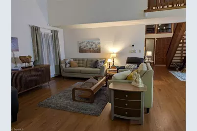 4220 Hollowoak Court, Winston-Salem, NC 27104 - Photo 9