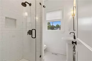 1000 Guilford Ave, Greensboro, NC 27401 - Photo 15