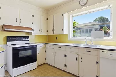 6628 University Parkway, Rural Hall, NC 27045 - Photo 11