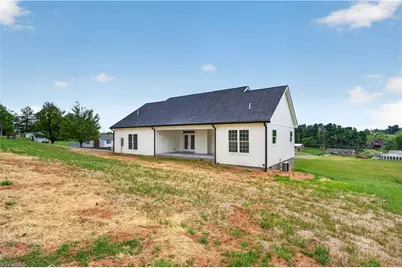 99 Moore Lane, Galax, VA 24333 - Photo 5