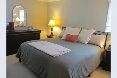 170 Queens Court, Clemmons, NC 27012 - Photo 9