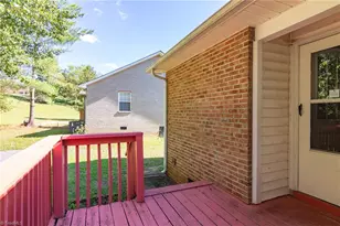 1528 Ambridge Ct, High Point, NC 27235 - Photo 25