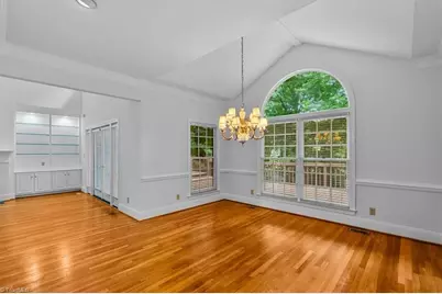 709 Bruton Place N, Greensboro, NC 27410 - Photo 17