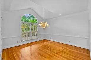 709 Bruton Pl N, Greensboro, NC 27410 - Photo 19