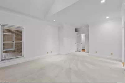 709 Bruton Place N, Greensboro, NC 27410 - Photo 21