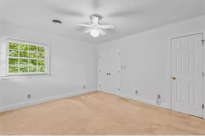 709 Bruton Place N, Greensboro, NC 27410 - Photo 37