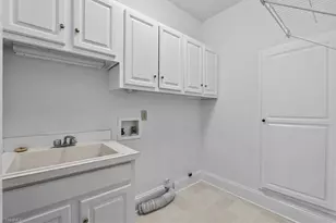 709 Bruton Pl N, Greensboro, NC 27410 - Photo 13