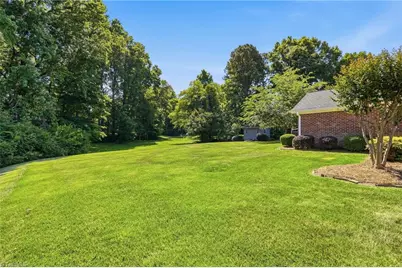 1075 Foothills Drive, Kernersville, NC 27284 - Photo 37