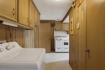 8003 Clinard Farms Road, High Point, NC 27265 - Photo 29