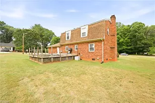 1003 Camelot Ln, Graham, NC 27253 - Photo 43