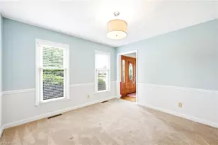 1003 Camelot Ln, Graham, NC 27253 - Photo 17