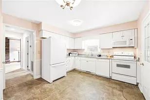 1003 Camelot Ln, Graham, NC 27253 - Photo 19