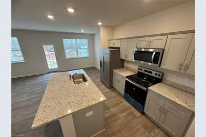 1310 Broholmer Lane, Greensboro, NC 27405 - Photo 13
