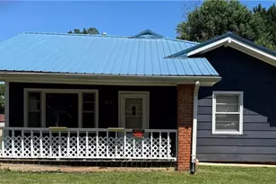 265 Broad St, Lexington, NC 27295 - Photo 1