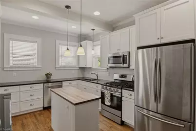 2304 Elizabeth Avenue, Winston-Salem, NC 27103 - Photo 7