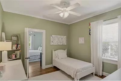 2304 Elizabeth Avenue, Winston-Salem, NC 27103 - Photo 15