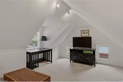 2304 Elizabeth Avenue, Winston-Salem, NC 27103 - Photo 21