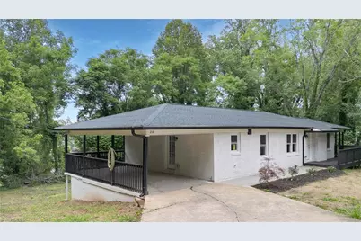 218 Palmer Street NW, Lenoir, NC 28645 - Photo 1