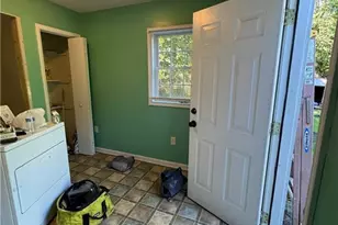 7410 Seldon Rd, Summerfield, NC 27358 - Photo 9