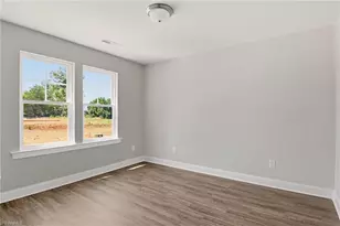 1950 Wild Rosewood Wy, Winston-Salem, NC 27103 - Photo 25