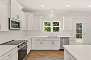 1950 Wild Rosewood Wy, Winston-Salem, NC 27103 - Photo 13