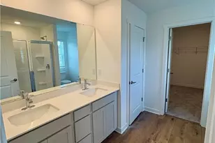 115 Primrose St, King, NC 27021 - Photo 9
