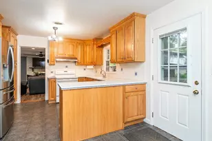 1311 Fleming Rd, Greensboro, NC 27410 - Photo 15