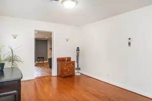 1311 Fleming Rd, Greensboro, NC 27410 - Photo 3