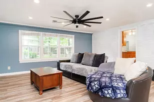 1311 Fleming Rd, Greensboro, NC 27410 - Photo 15
