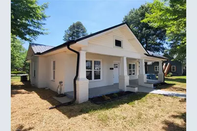 121 W Elm Street, Yadkinville, NC 27055 - Photo 9