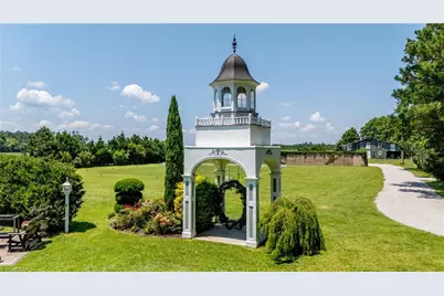 2391 Temples Point Road, Havelock, NC 28532 - Photo 5