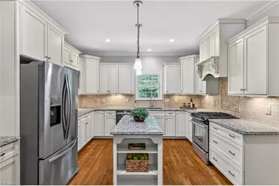 5414 Rambling Road, Greensboro, NC 27409 - Photo 11