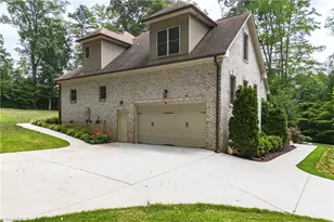 5414 Rambling Rd, Greensboro, NC 27409 - Photo 47