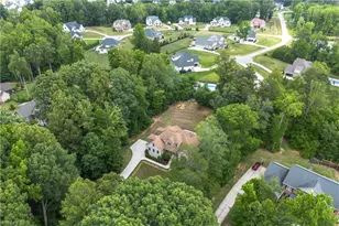 5414 Rambling Rd, Greensboro, NC 27409 - Photo 49