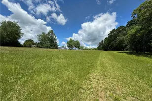 000 Barlow Ct, King, NC 27021 - Photo 3