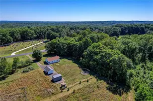 1580 Ashley Loop, Reidsville, NC 27320 - Photo 37