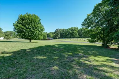 1580 Ashley Loop, Reidsville, NC 27320 - Photo 3