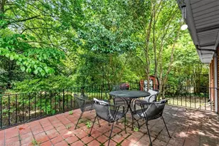 1210 Pembroke Rd, Greensboro, NC 27408 - Photo 35