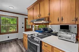 1210 Pembroke Rd, Greensboro, NC 27408 - Photo 13