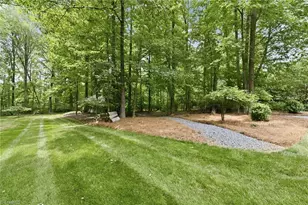 5705 Forest Manor Dr, Greensboro, NC 27410 - Photo 39